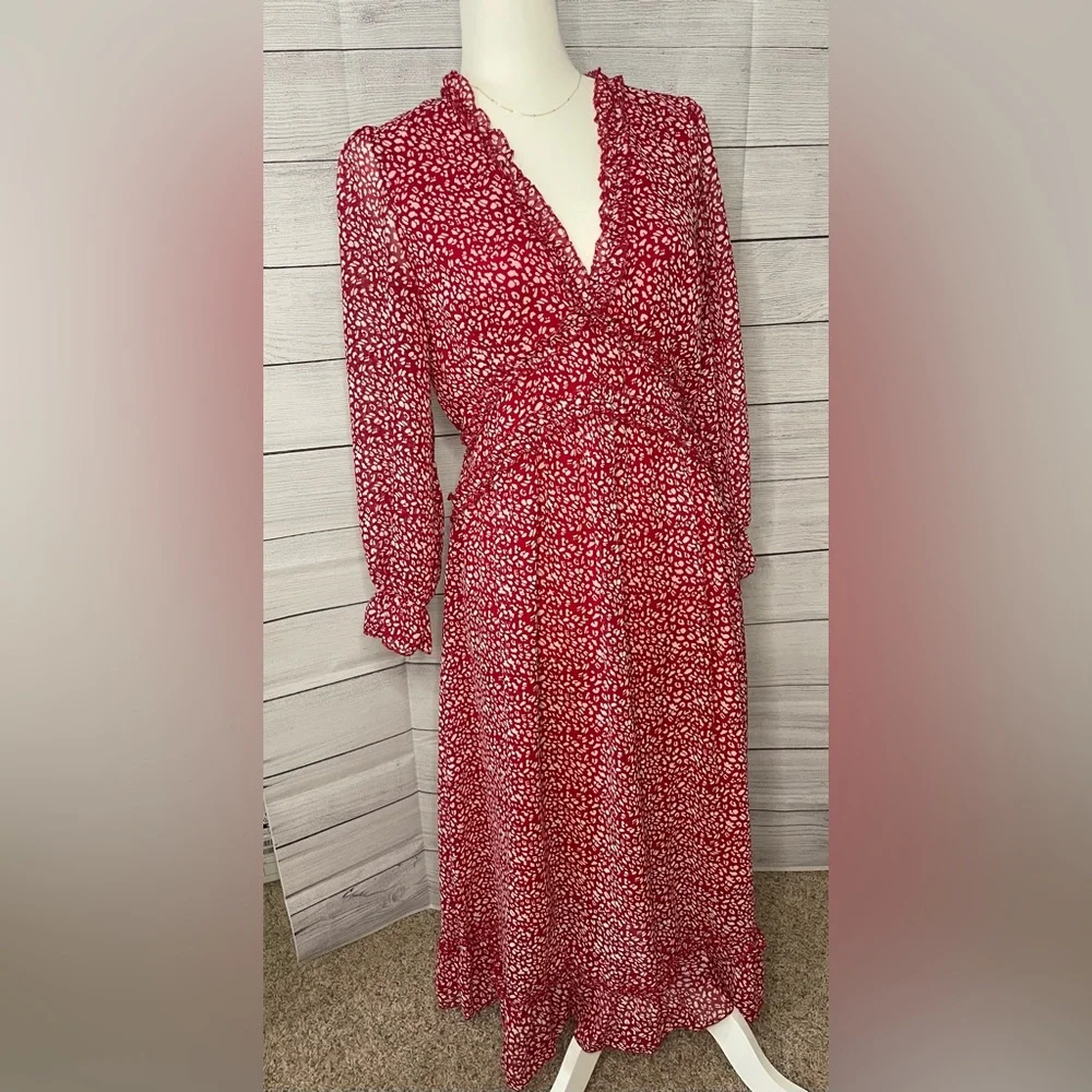 Long sleeved red dress - Picture 2 of 6